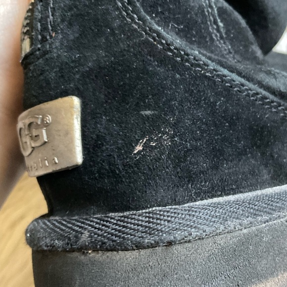 UGG Black Knightsbridge Skeepskin Lined Exposed Back Zipper Suede Boots Size 7 - Picture 12 of 15